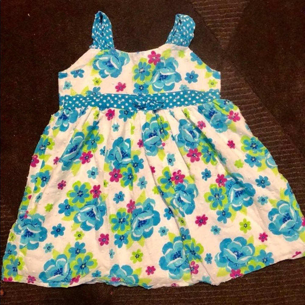 Girls dresses